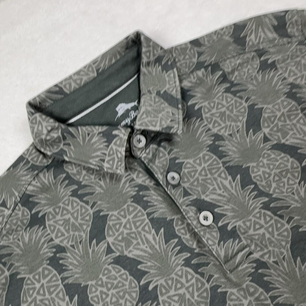 Tommy Bahama Short Sleeve Polo Shirt Mens M Green Pineapple Graphic Relaxed Fit